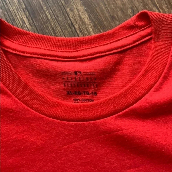 Boston Red Sox T Shirt Mookie Betts NWT - Picture 7 of 15